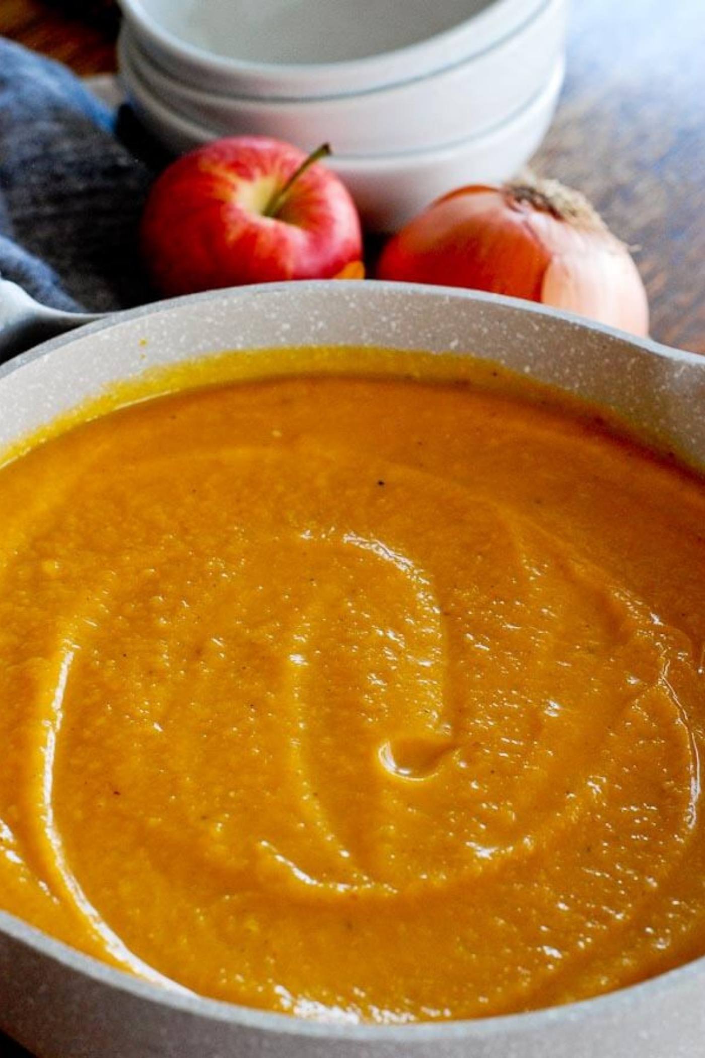 roasted butternut squash soup in pot.