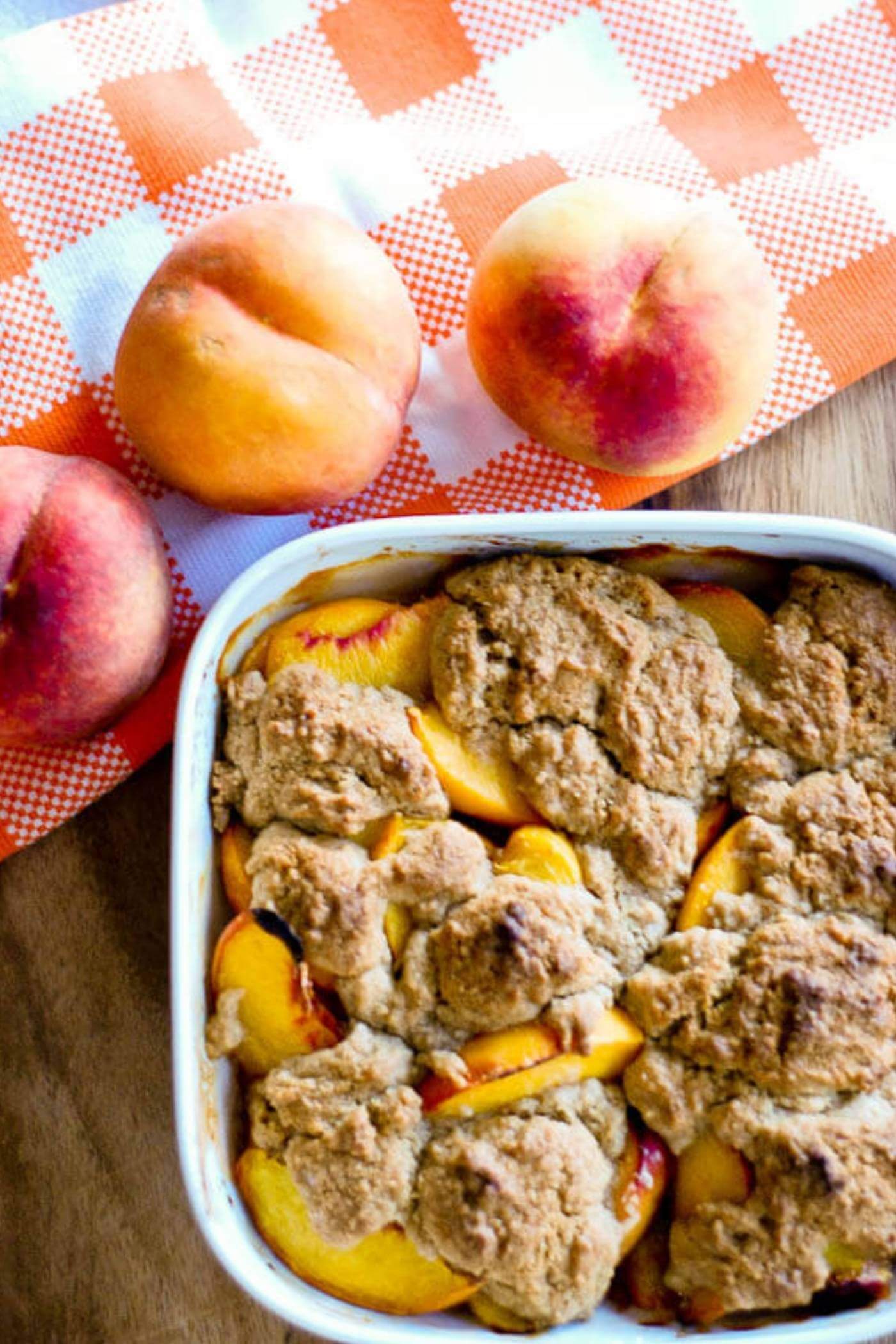 peach cobbler in baking dish.