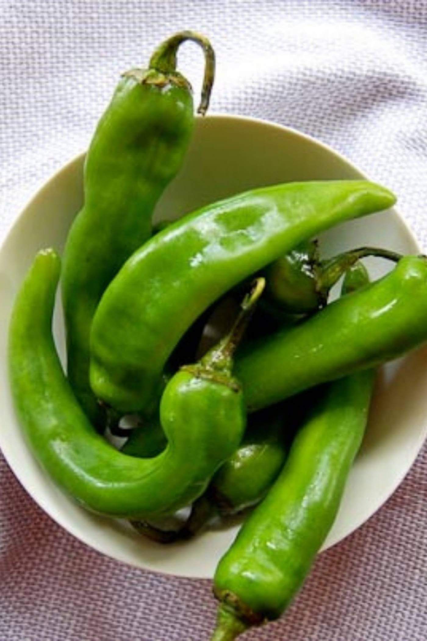hatch chiles in bowl.