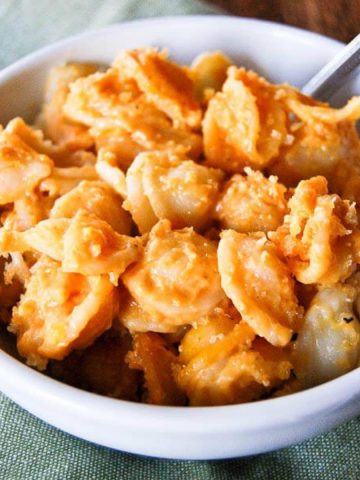 pumpkin mac and cheese in bowl