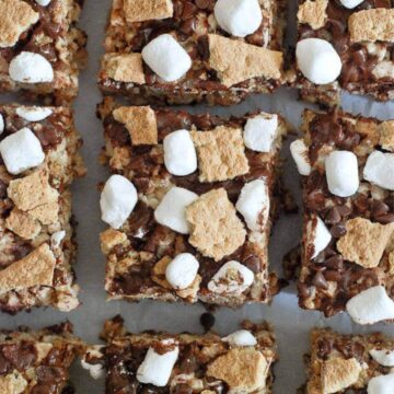 s'mores rice krispie treats cut into squares.