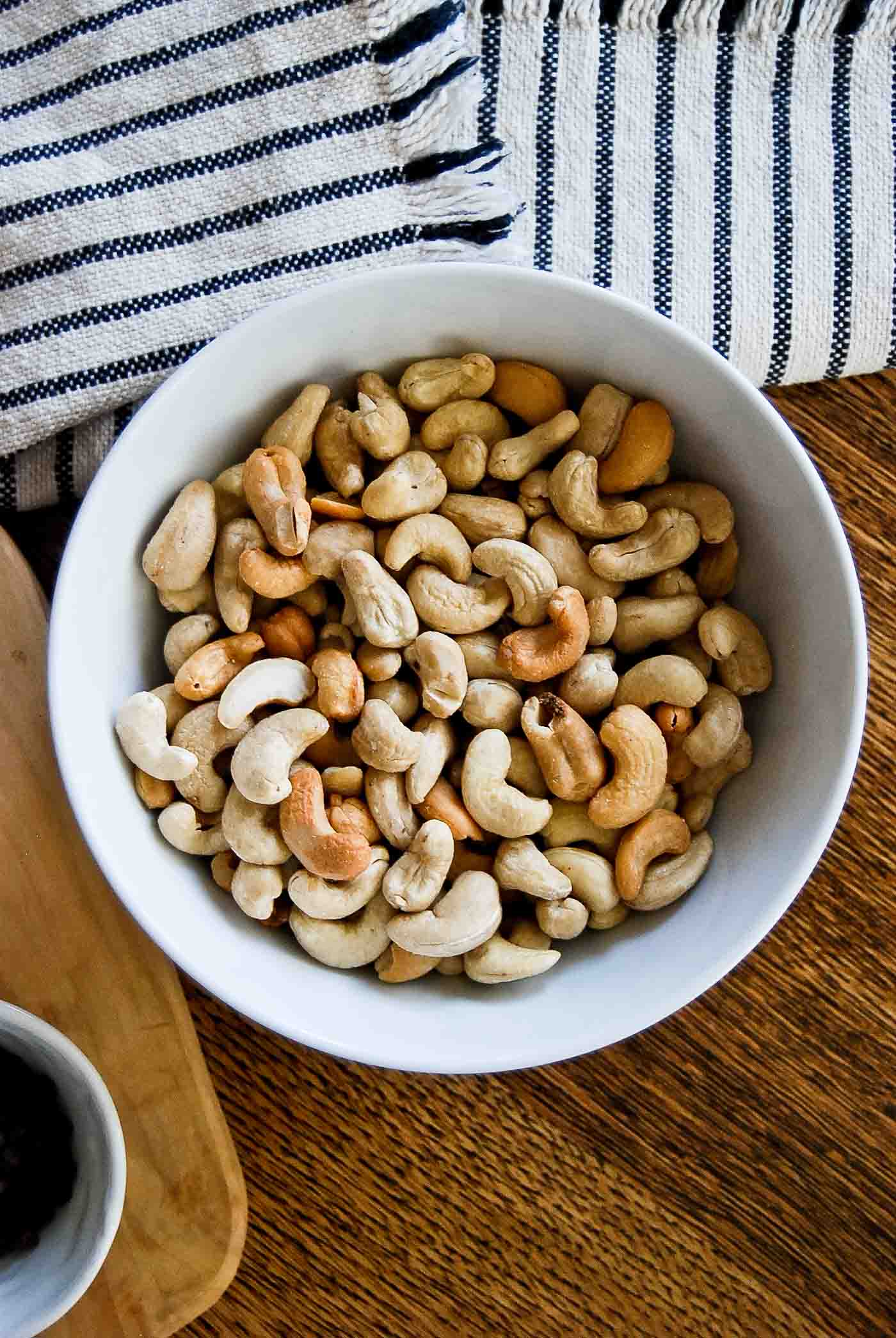 raw cashews in bowl.