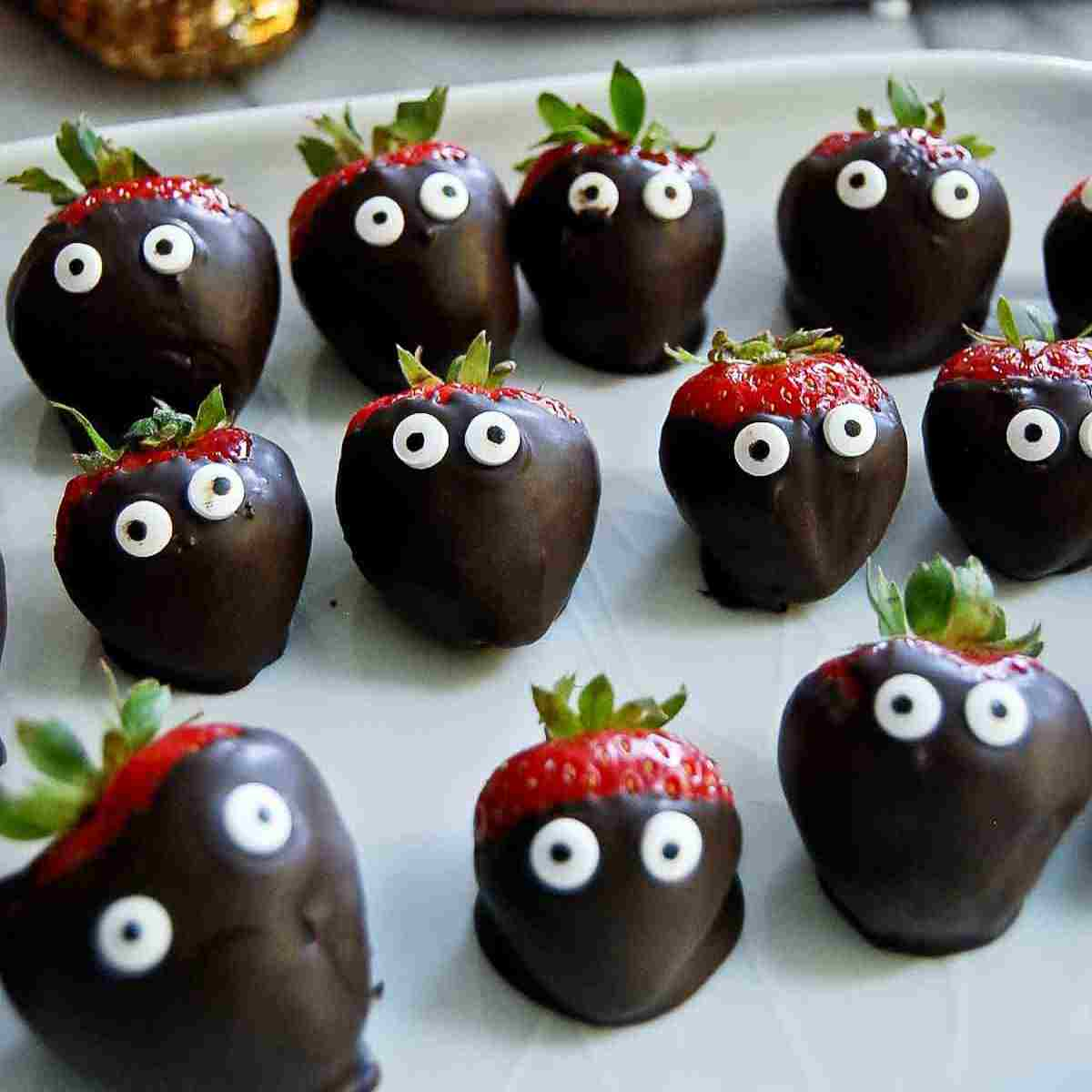 Halloween Chocolate-Covered Strawberries Recipe, Food Network Kitchen