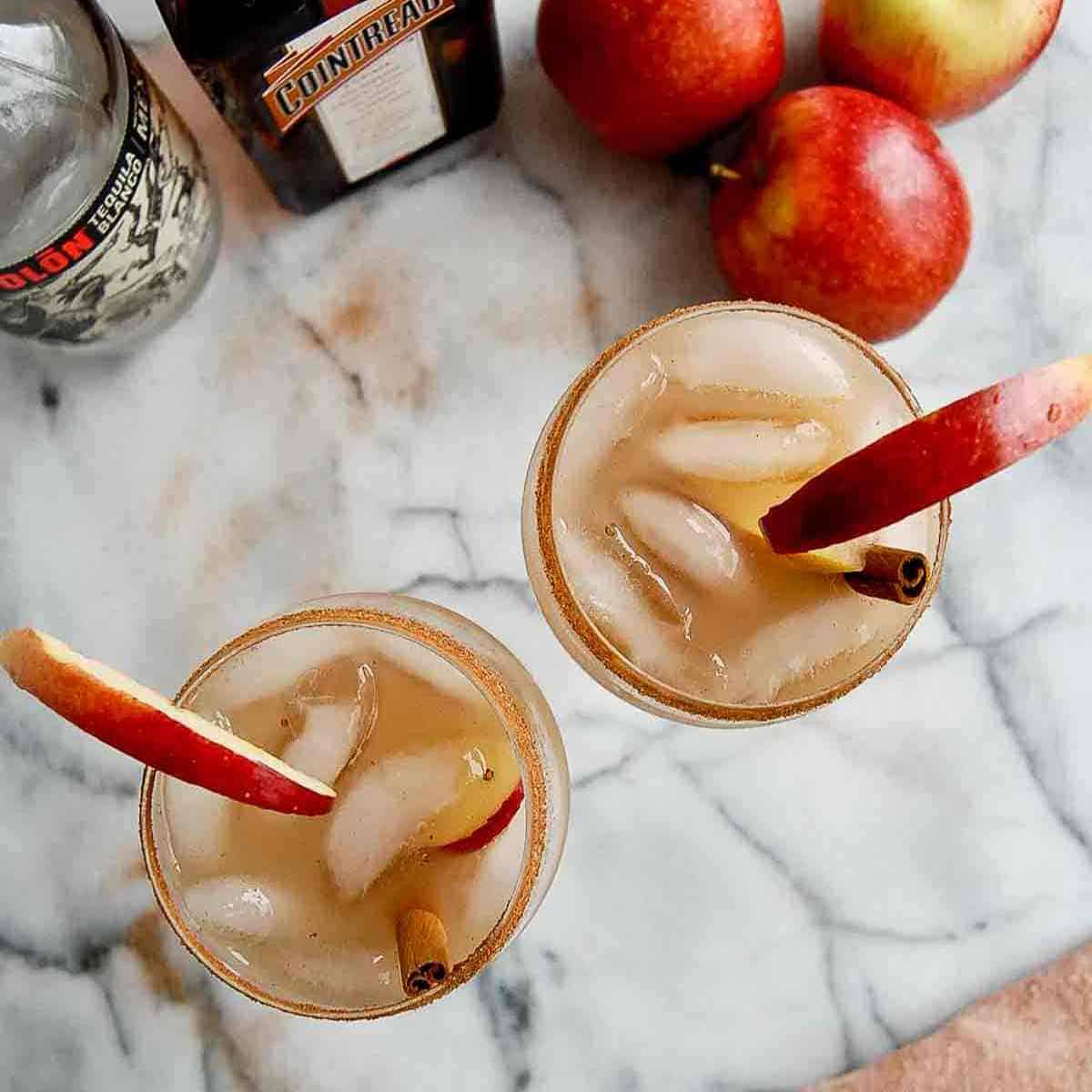 Best Cinnamon Spiced Apple Cider Margarita Recipe