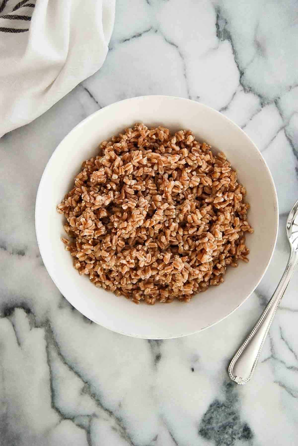 instant pot farro in bowl on countertop.