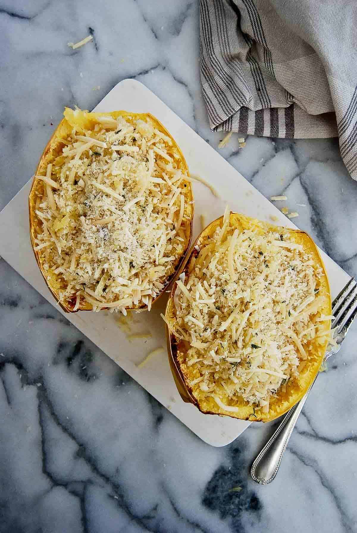 air fryer spaghetti squash topped with breadcrumb and cheese mixture.