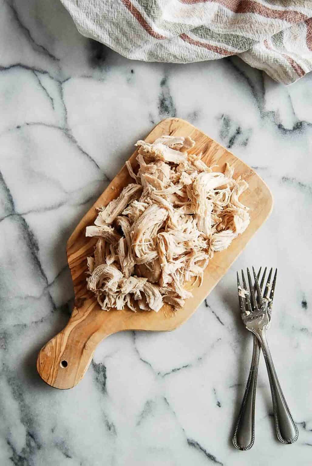 Crockpot Garlic Parmesan Chicken Pasta (BWW Recipe!) | Front Range Fed