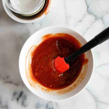 meatloaf sauce in bowl.